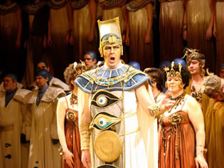 Aida at the Prague State Opera in Prague - Photo 10. Opera by Giuseppe Verdi