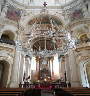 Mezzo-Soprano & Organ at St. Nicholas Church at Old Town Square in Prague - Photo 6