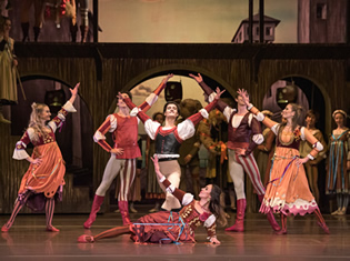 Romeo and Juliet at the Prague State Opera in Prague - Photo 7. Ballet by Sergei Prokofiev