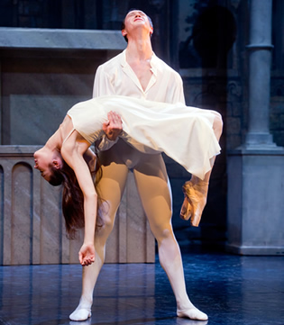 Romeo & Juliet at Hybernia Theatre in Prague - Photo 8. Ballet by Sergei Prokofiev