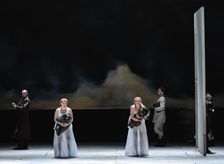 Cosi Fan Tutte at the Estates Theatre in Prague - Photo 9. Opera by Wolfgang Amadeus Mozart