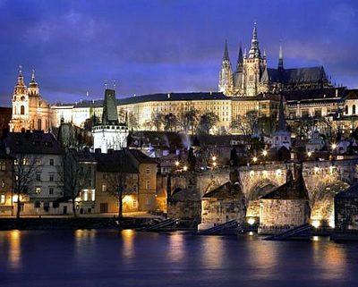 Prague Castle By Night & Alchemy Tour