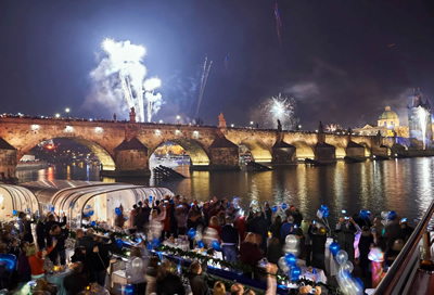 New Year's Eve Panoramic River Cruise10