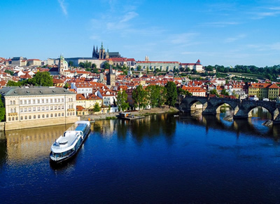 Prague Dinner River Cruise3