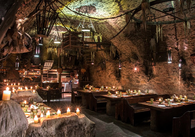 Medieval Tavern: 5 Course Feast & Drinks4